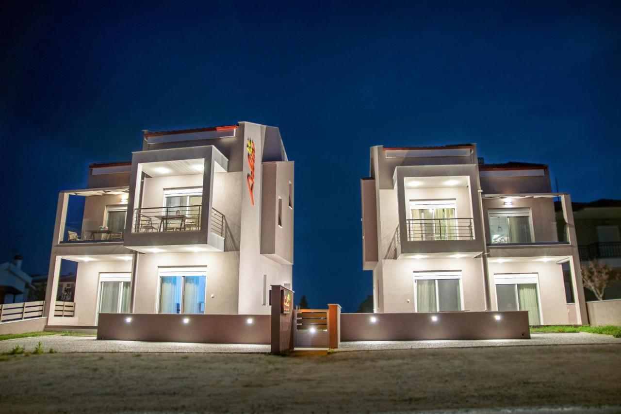 Aelia Luxury Apartments นิกิติ ภายนอก รูปภาพ